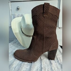 Born Chocolate Heeled Boots